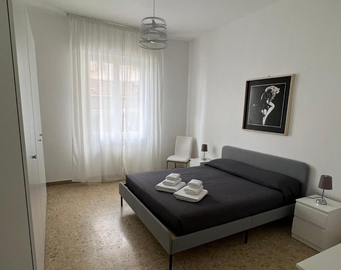 לה ספציה Manubella Appartamento 5 Vani Con Giardino מראה חיצוני תמונה